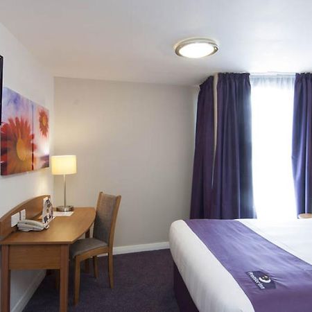 Premier Inn Leicester Fosse Park Екстериор снимка