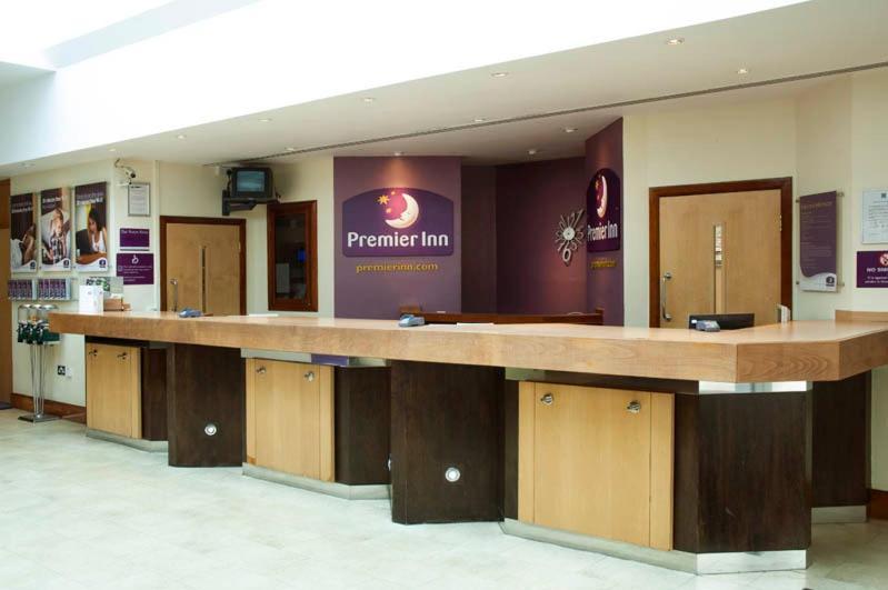 Premier Inn Leicester Fosse Park Екстериор снимка