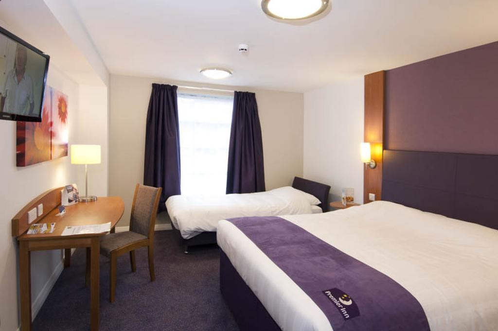 Premier Inn Leicester Fosse Park Екстериор снимка